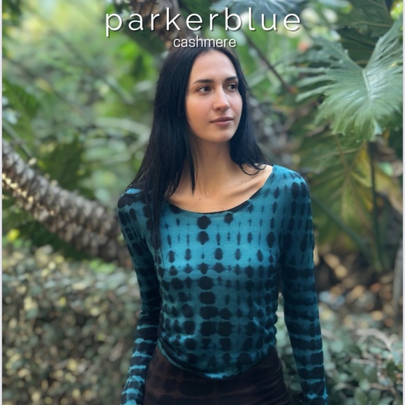 Parker Blue Cashmere Sweater - Picture 1 of 3